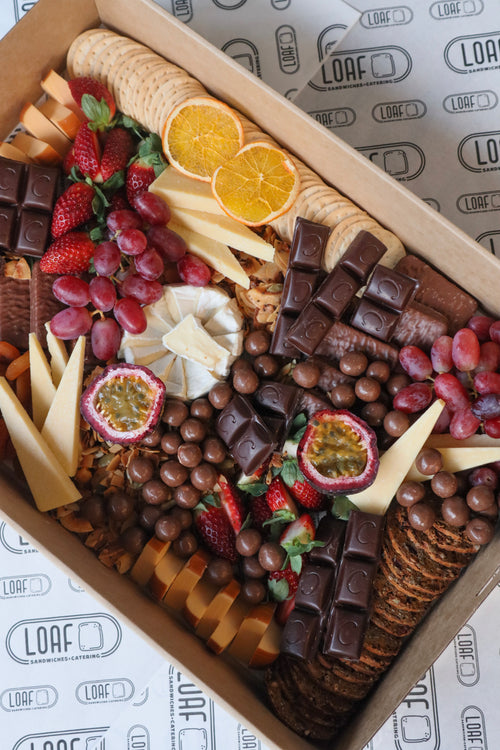 CHEESE & CHOCOLATE PLATTER